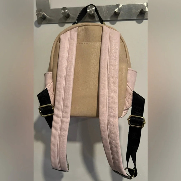 Betsey Johnson mini back pack black pink animal print Faux Leather heart logo - Picture 2 of 4